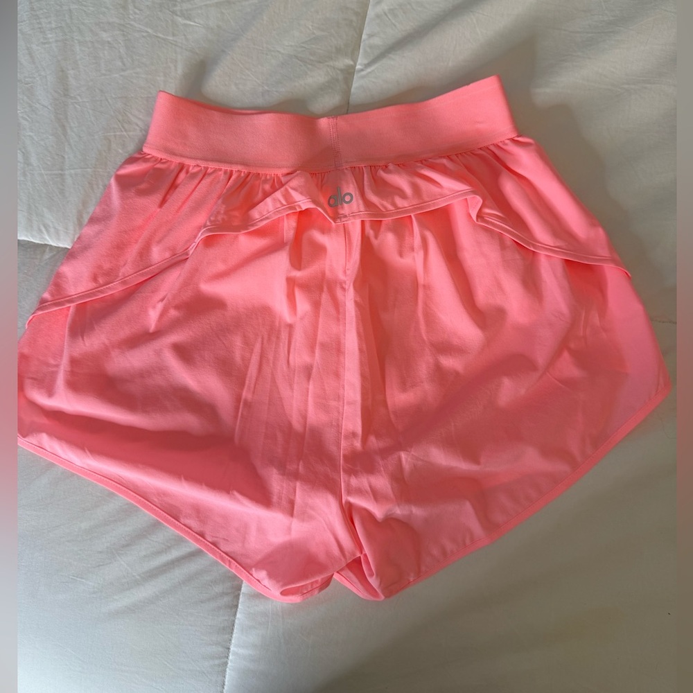 ALO Yoga Neon bubblegum Pink Athletic Shorts